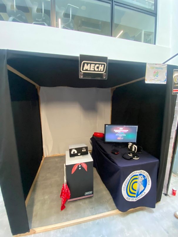 Stand de MECH-3 en la final nacional WRO de Costa Rica